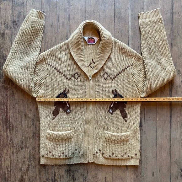 Vintage Miller Cowichan Knit Cardigan with Horse Design - Picture 4 of 6